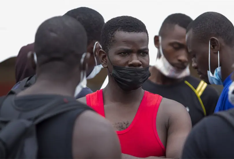 Migrantes haitianos pagan hasta 25 mil pesos para casarse con mexicanas