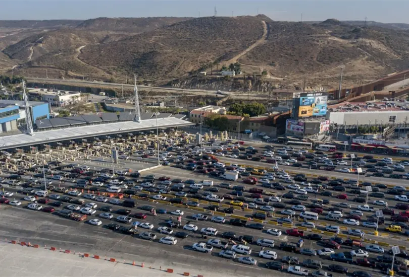 Estados Unidos reabrir&aacute; su frontera con M&eacute;xico para viajes no esenciales 