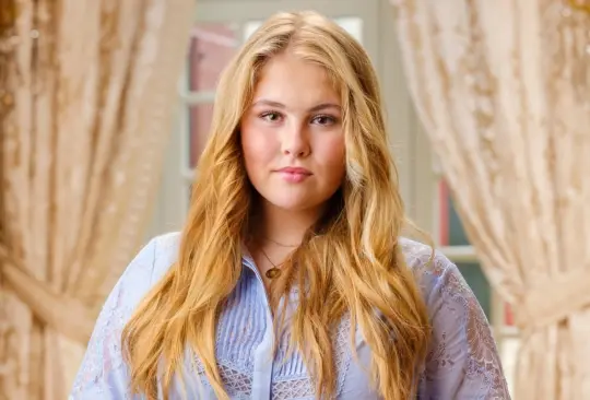 Aprueban que la princesa Amalia pueda reinar Países Bajos si se casa con una mujer
