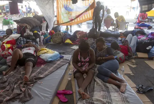 Iglesia cat&oacute;lica afirma que gobierno de AMLO reprime a migrantes haitianos 