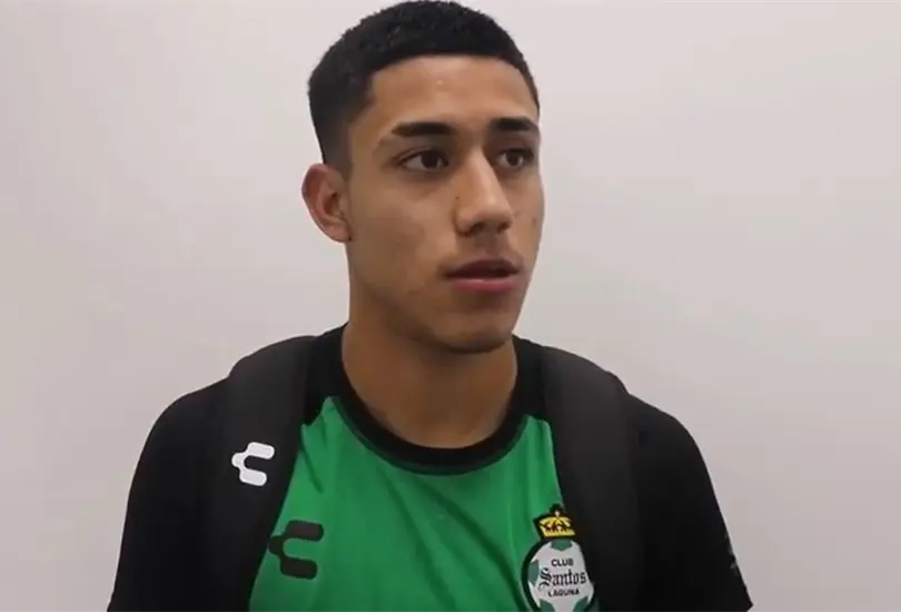 El mexicano que pas&oacute; de repartidor de Uber a titular en la Liga MX