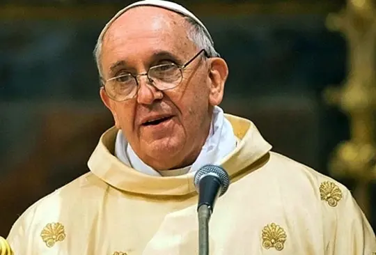 Papa Francisco lamenta la muerte de los 55 migrantes en accidente en Chiapas