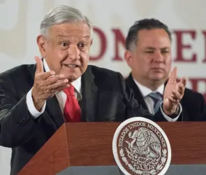 AMLO celebra que Santiago Nieto haya presentado su renuncia 