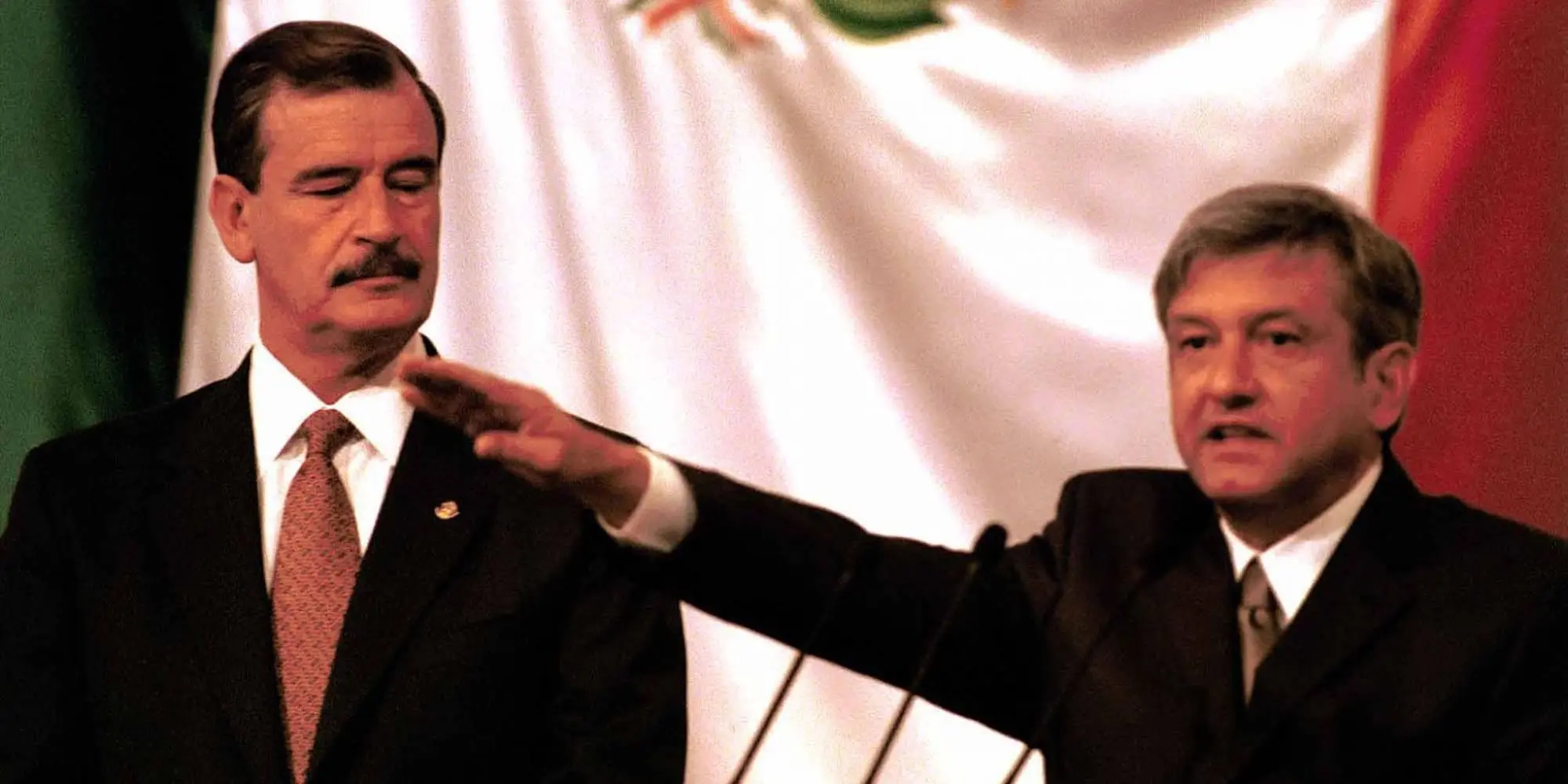 El presidente Vicente Fox y López Obrador. (Cuartoscuro)