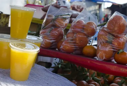 Qué alimentos fortalecen o debilitan tu sistema inmunitario Qué alimentos fortalecen o debilitan tu sistema inmunitario