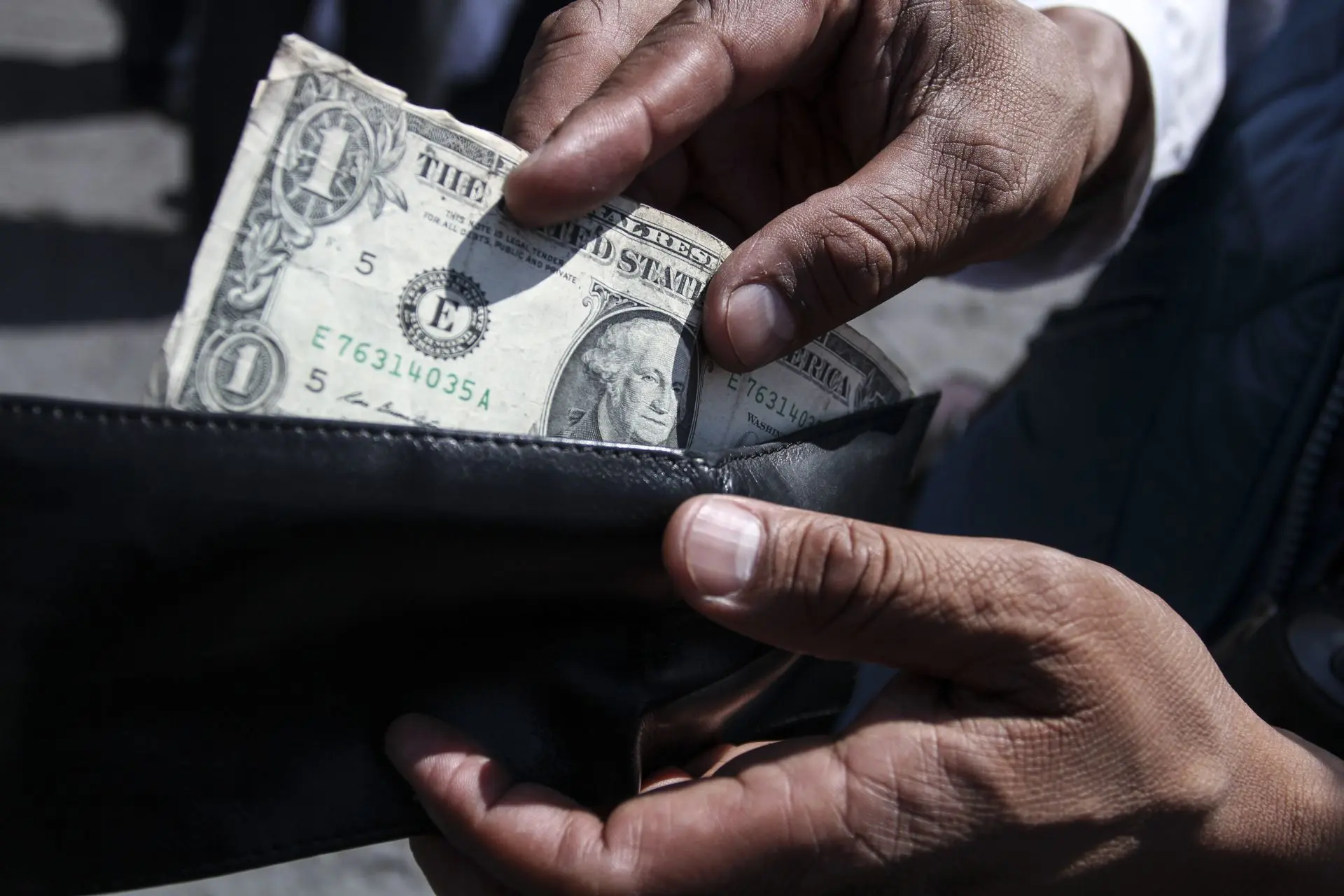 Precio dólar. Foto: María Martínez (Cuartoscuro).