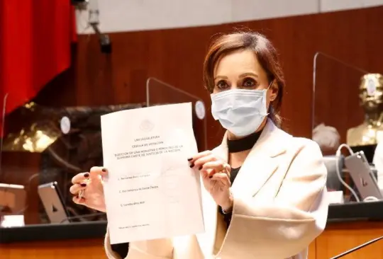 Lilly Téllez reta a López-Gatell a un duelo público Lilly Téllez reta a López-Gatell a un duelo público