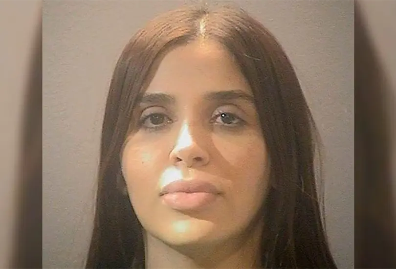 Sentencian a tres años de prisión a Emma Coronel, esposa del Chapo Guzmán Sentencian a tres años de prisión a Emma Coronel, esposa del Chapo Guzmán