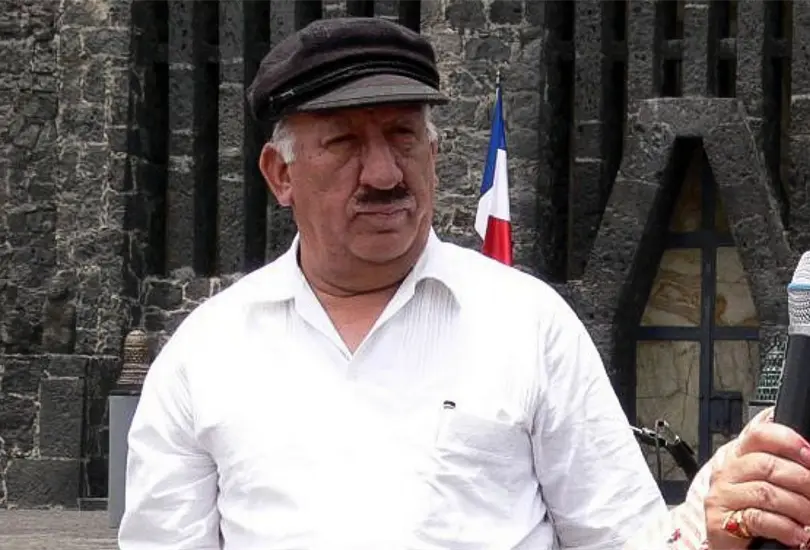 Muere el periodista Froyl&aacute;n L&oacute;pez Narv&aacute;ez