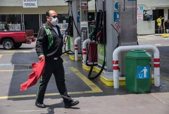¿Cómo denunciar a las gasolineras que no dan litros completos? 