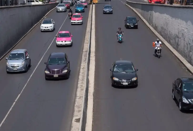Multar&aacute;n a quienes vivan en CDMX y tengan placas de otros estados