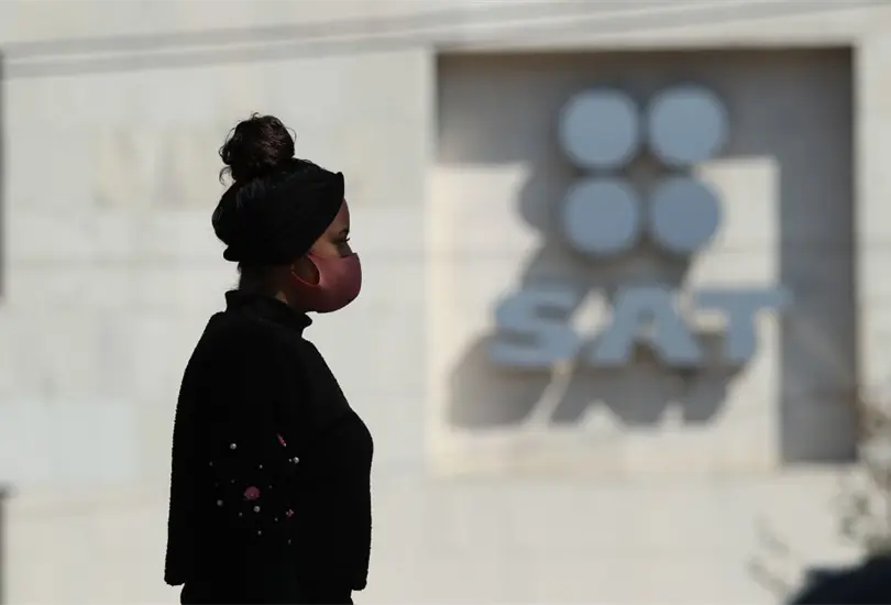 &iquest;Cobrar&aacute;n impuestos por dep&oacute;sitos en efectivo en 2022? Esto dice el SAT