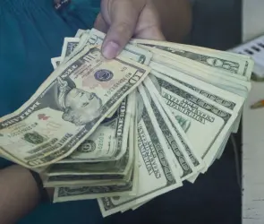 Este es el precio del dólar hoy martes 4 de marzo