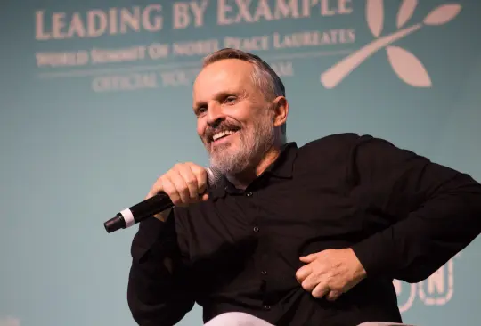 Nos quieren matar a todos: Miguel Bosé sobre vacunas COVID-19