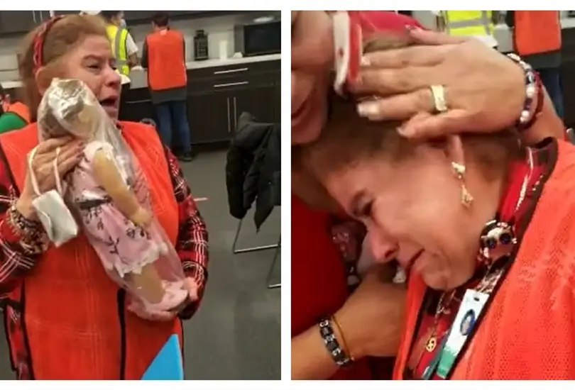 Nunca en mi vida tuve una, mujer llora al recibir de regalo una mu&ntilde;eca 