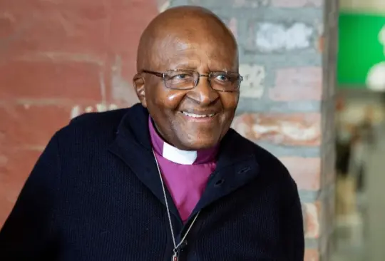 Muere Desmond Tutu, premio Nobel de la Paz y activista contra el racismo Muere Desmond Tutu, premio Nobel de la Paz y activista contra el racismo