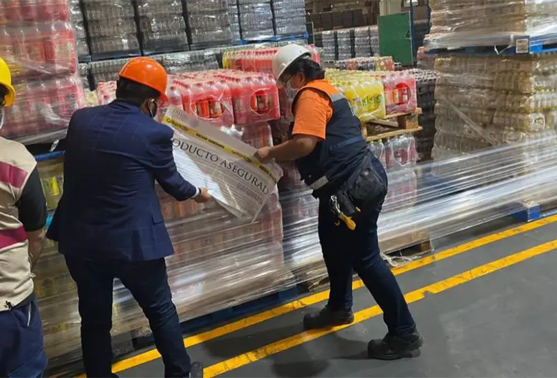 Cofepris asegura más de 112 mil productos de Peperami, Chaparrita y Barrilito Cofepris asegura más de 112 mil productos de Peperami, Chaparrita y Barrilito