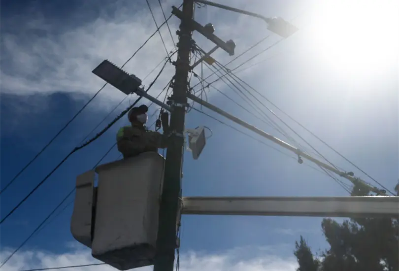 CFE corta la luz a Naucalpan por adeudo millonario e invita a cumplir acuerdo de pago