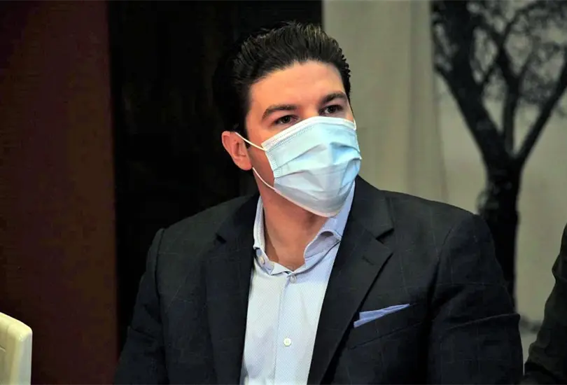 Samuel García se vuelve tendencia por tuit falso y responde con un meme Samuel García se vuelve tendencia por tuit falso y responde con un meme