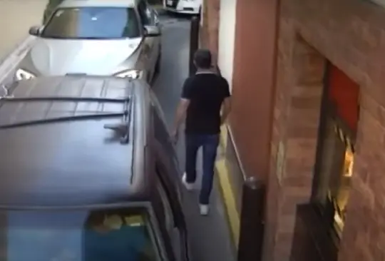 #VIDEO Captan asalto en fila de autoservicio de McDonalds 