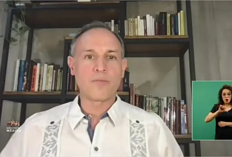 Gatell reaparece en la conferencia vespertina; sigue con COVID-19 