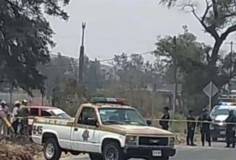 Emboscan a polic&iacute;as en Puebla y les disparan desde un cerro