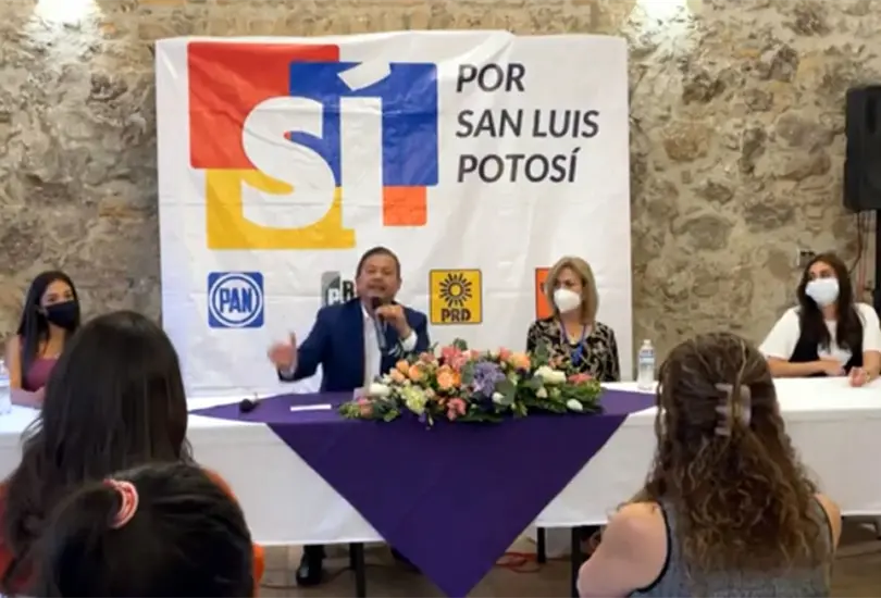 Octavio Pedroza crear&aacute; Secretar&iacute;a de la Mujer en SLP