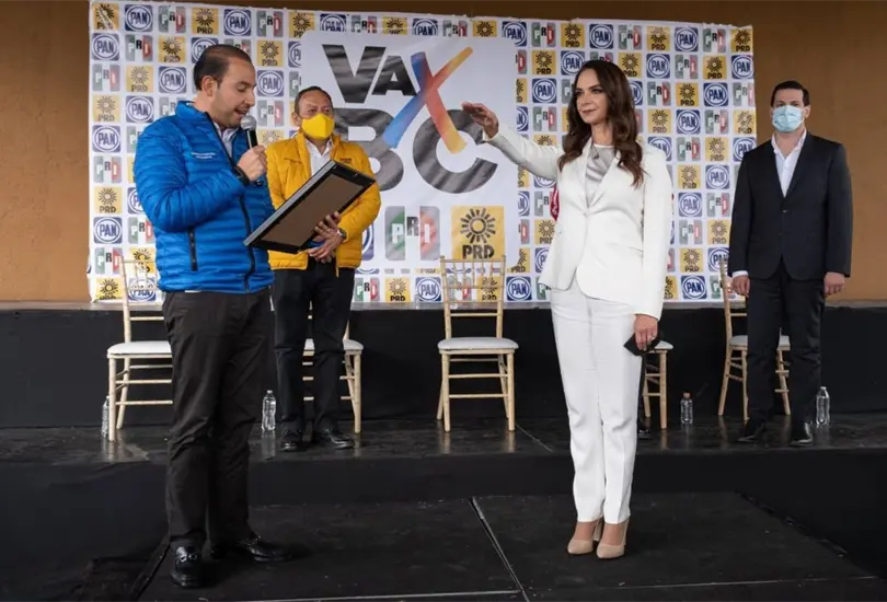 Oficializan candidatura de Lupita Jones; más chingona que bonita, dicen Oficializan candidatura de Lupita Jones; más chingona que bonita, dicen