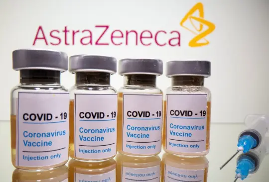 AstraZeneca niega que su vacuna provoque coágulos y trombosis AstraZeneca niega que su vacuna provoque coágulos y trombosis