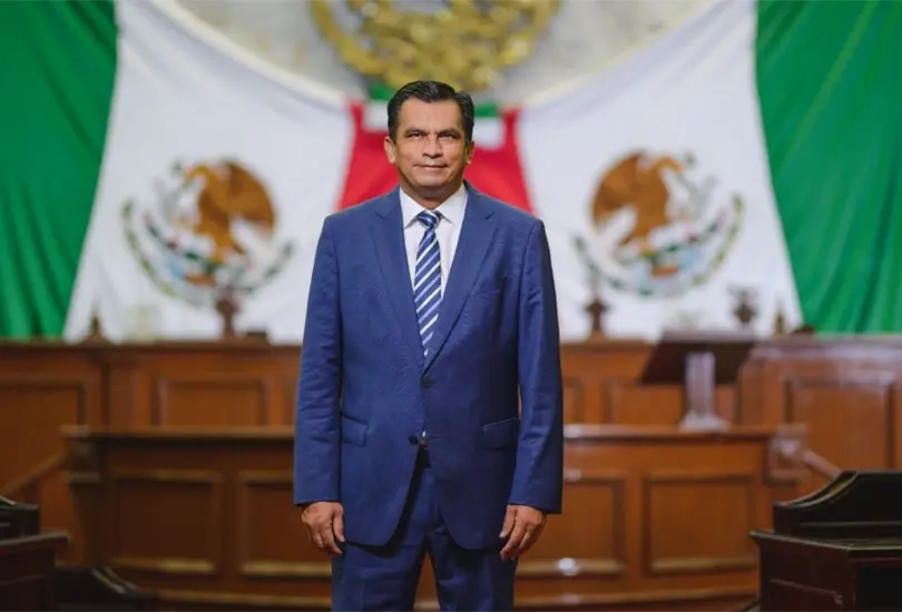 Diputado panista dice que puede gastar en sexoservidoras con cargo al erario