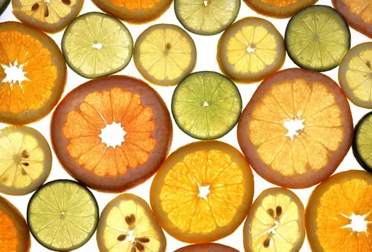 ¿Qué otros usos tiene la naranja, además de la alimentación?