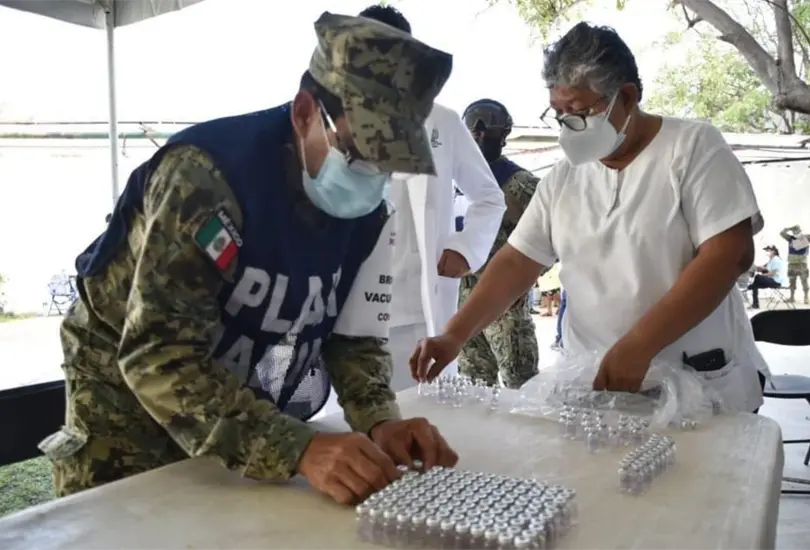 Arranca sin contratiempos la campaña de vacunación a los adultos mayores en Acapulco Arranca sin contratiempos la campaña de vacunación a los adultos mayores en Acapulco
