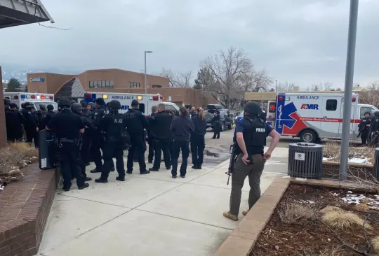 Detienen a una persona tras ataque armado en centro comercial de Colorado Detienen a una persona tras ataque armado en centro comercial de Colorado