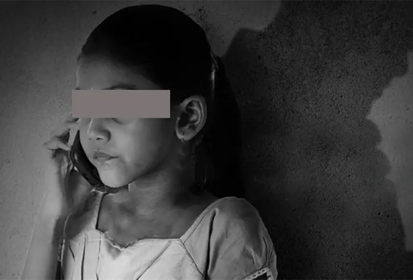 Madre golpea a pedófilo que quería una cita con su hija de tan sólo 12 años Madre golpea a pedófilo que quería una cita con su hija de tan sólo 12 años
