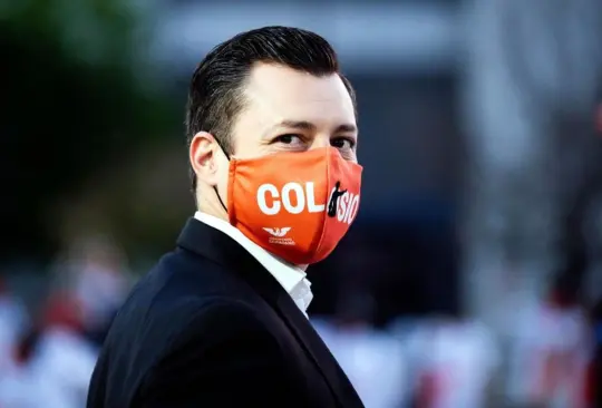 Colosio Riojas presenta denuncia ante Comisión Estatal Electoral; acusa guerra sucia Colosio Riojas presenta denuncia ante Comisión Estatal Electoral; acusa guerra sucia
