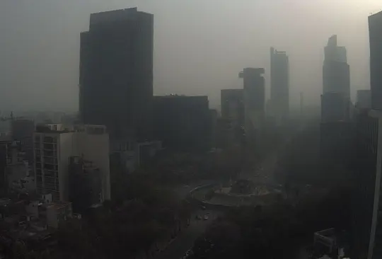 Tolvanera cubre el cielo de la CDMX; prevén vientos de hasta 60 km/h