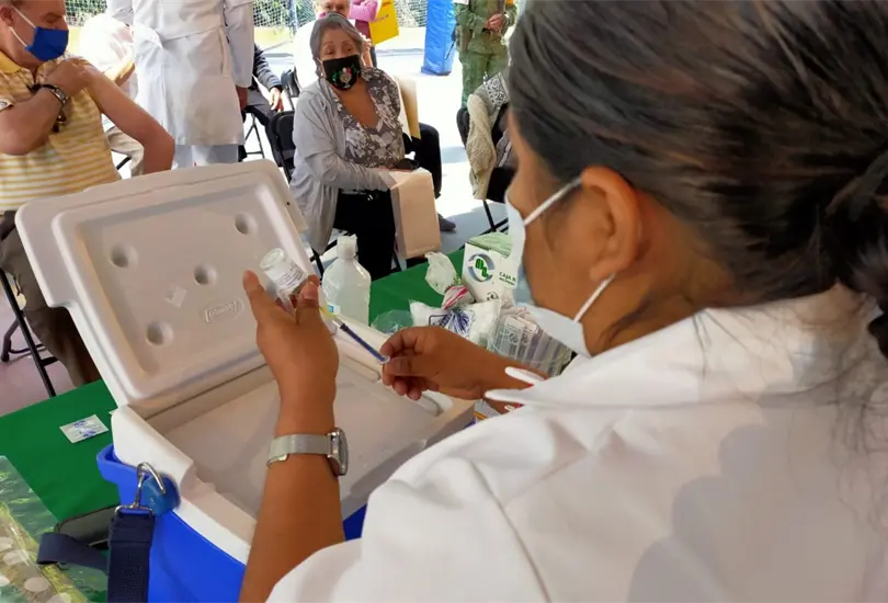 &iquest;Cu&aacute;l es la dosis y efectividad de las vacunas que se est&aacute;n aplicando en M&eacute;xico?