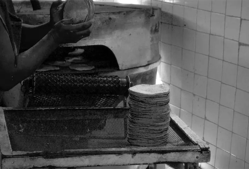 Denuncian incremento en precio de tortillas; alcanza 20 pesos en varias ciudades Denuncian incremento en precio de tortillas; alcanza 20 pesos en varias ciudades