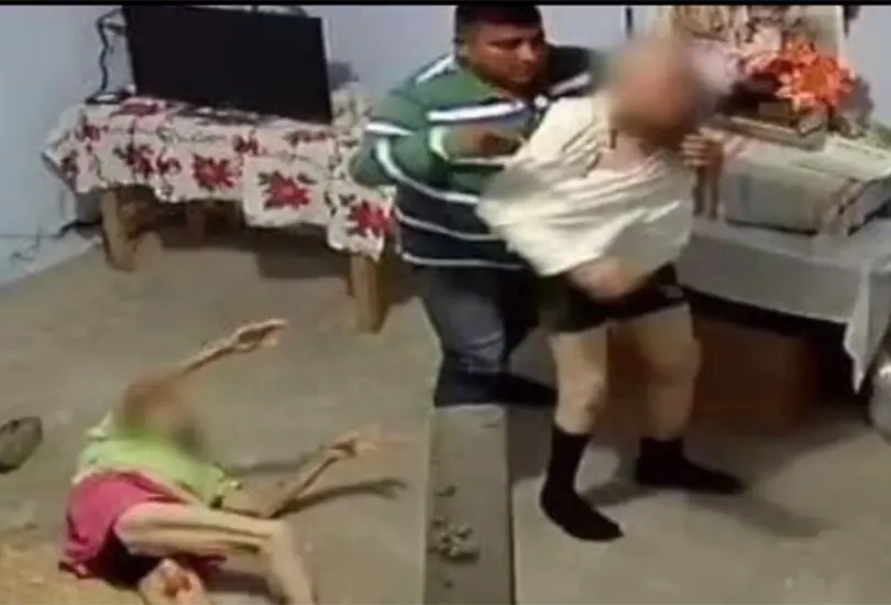 Ladr&oacute;n agrede y deja grave a pareja de abuelitos en Michoac&aacute;n