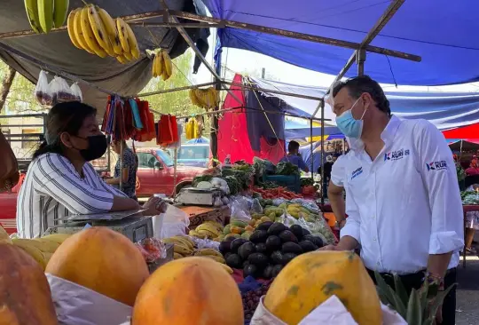 Muricio Kuri promete a artesanos y comerciantes espacios dignos y seguros