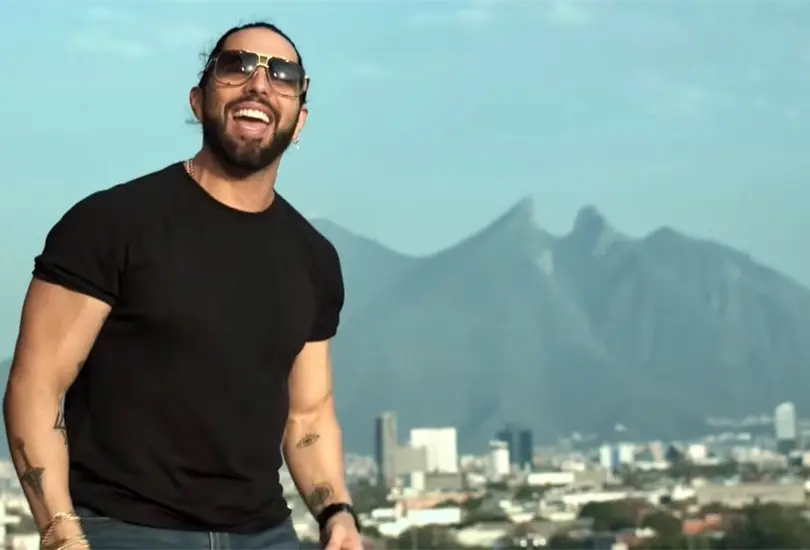 Se mofan de candidato por spot junto al exBig Brother Poncho de Nigris