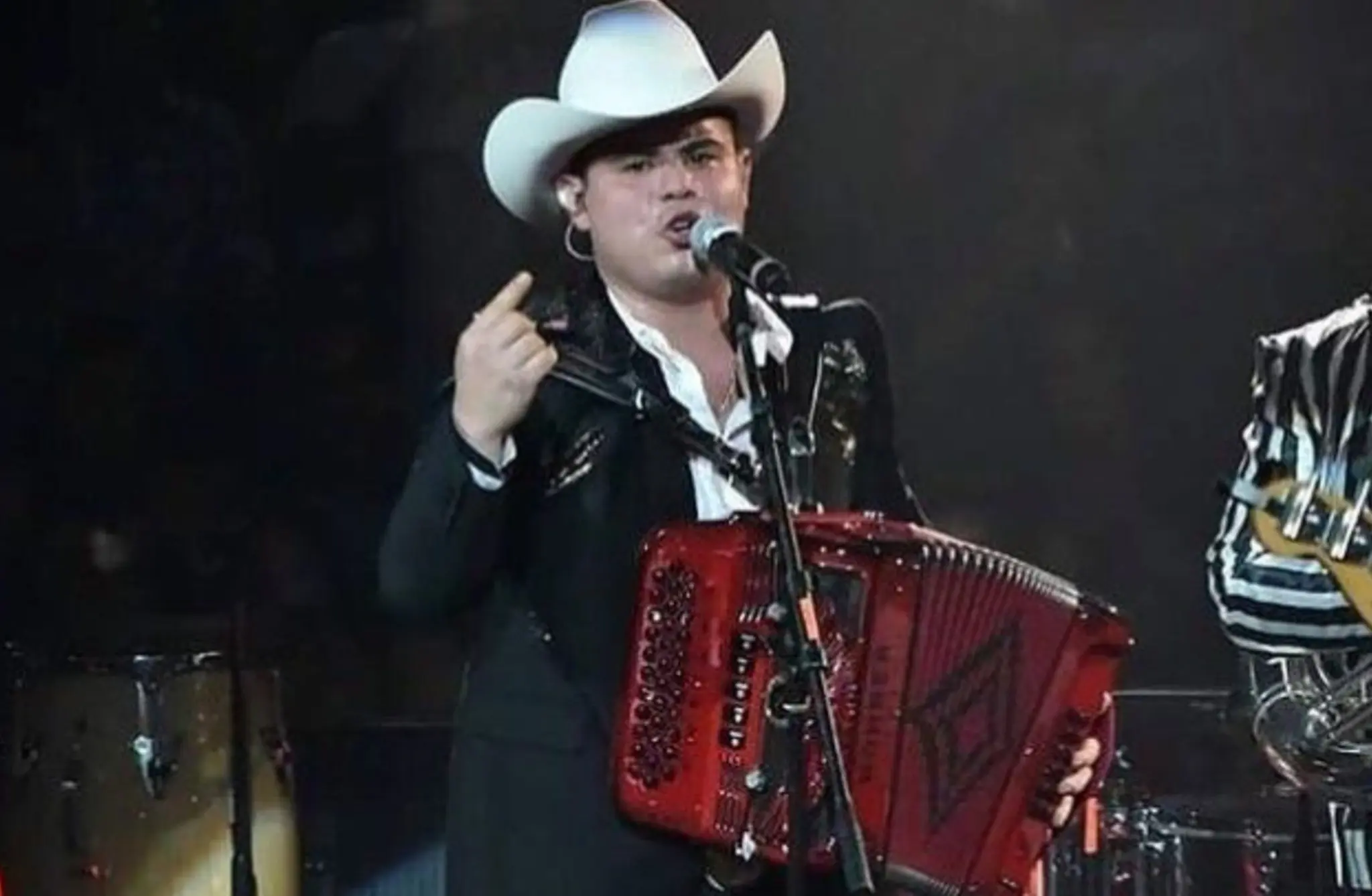 Hasta el momento, el cantante no se ha pronunciado públicamente sobre la muerte de su primo. Especial