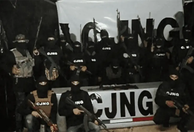 Tras video del CJNG, Fiscalía de BC detiene a sicarios y el cártel quema vehículo oficial Tras video del CJNG, Fiscalía de BC detiene a sicarios y el cártel quema vehículo oficial