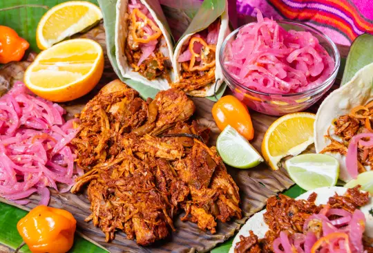 ¿Cuál es el origen de la cochinita pibil?