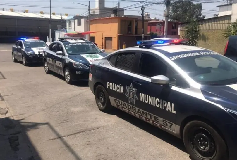 Policías de Ecatepec usan patrulla del municipio para secuestrar a una persona Policías de Ecatepec usan patrulla del municipio para secuestrar a una persona
