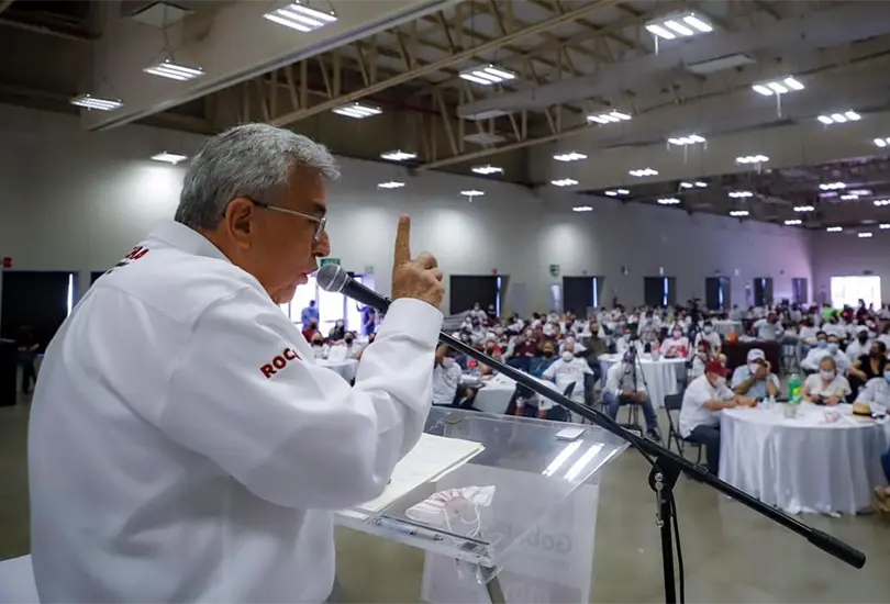 Rubén Rocha impulsará escuelas de tiempo completo en Sinaloa Rubén Rocha impulsará escuelas de tiempo completo en Sinaloa