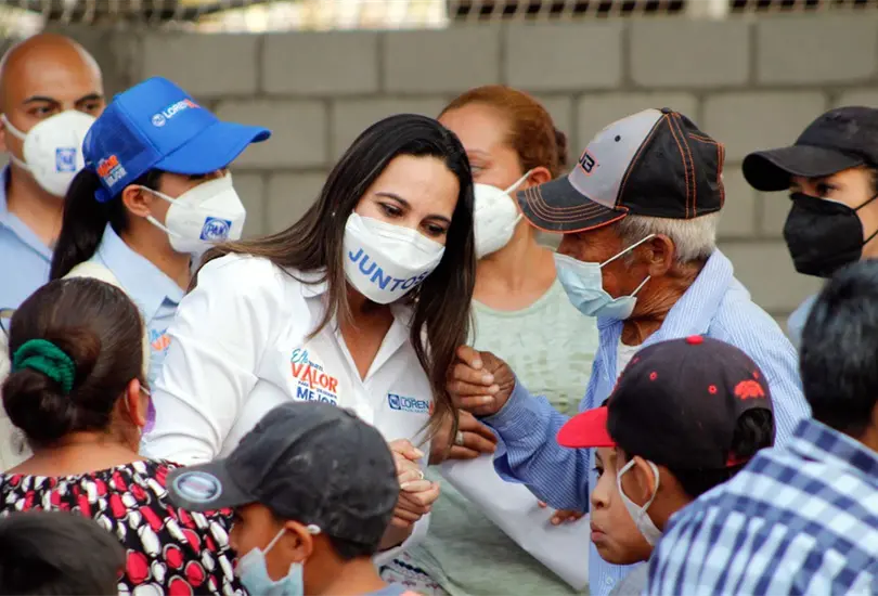 Lorena Alfaro propone 7 acciones para la reconstrucción de la paz en Irapuato Lorena Alfaro propone 7 acciones para la reconstrucción de la paz en Irapuato