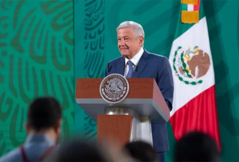 AMLO le recuerda a Loret el montaje del caso Florence Cassez AMLO le recuerda a Loret el montaje del caso Florence Cassez