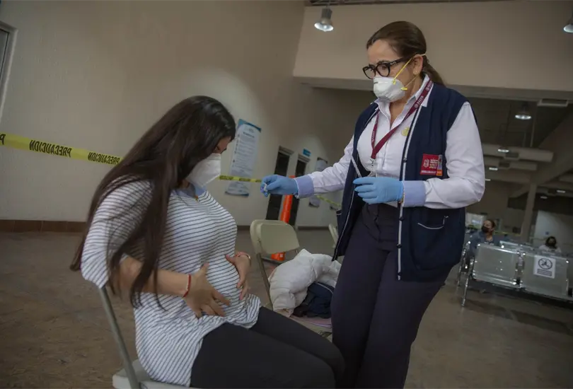 Mujeres embarazadas en México ya pueden recibir vacuna contra COVID-19 Mujeres embarazadas en México ya pueden recibir vacuna contra COVID-19