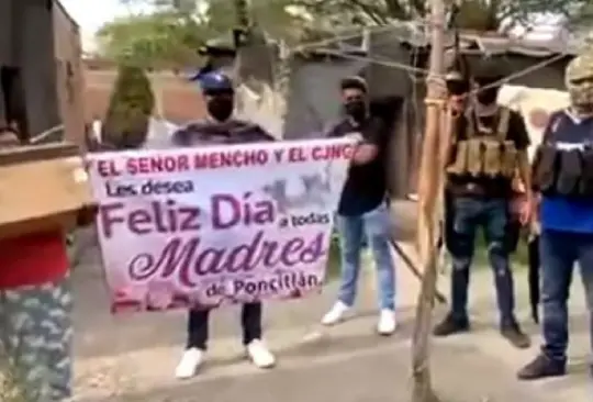 Por Día de las Madres, CJNG entrega regalos en Jalisco Por Día de las Madres, CJNG entrega regalos en Jalisco